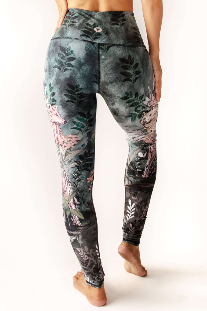 La Loba Printed Yoga Leggings back