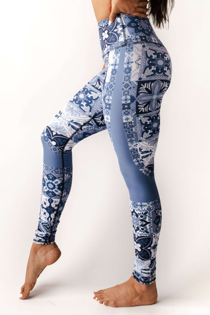 Mosaic In Blue Printed Yoga Leggings side