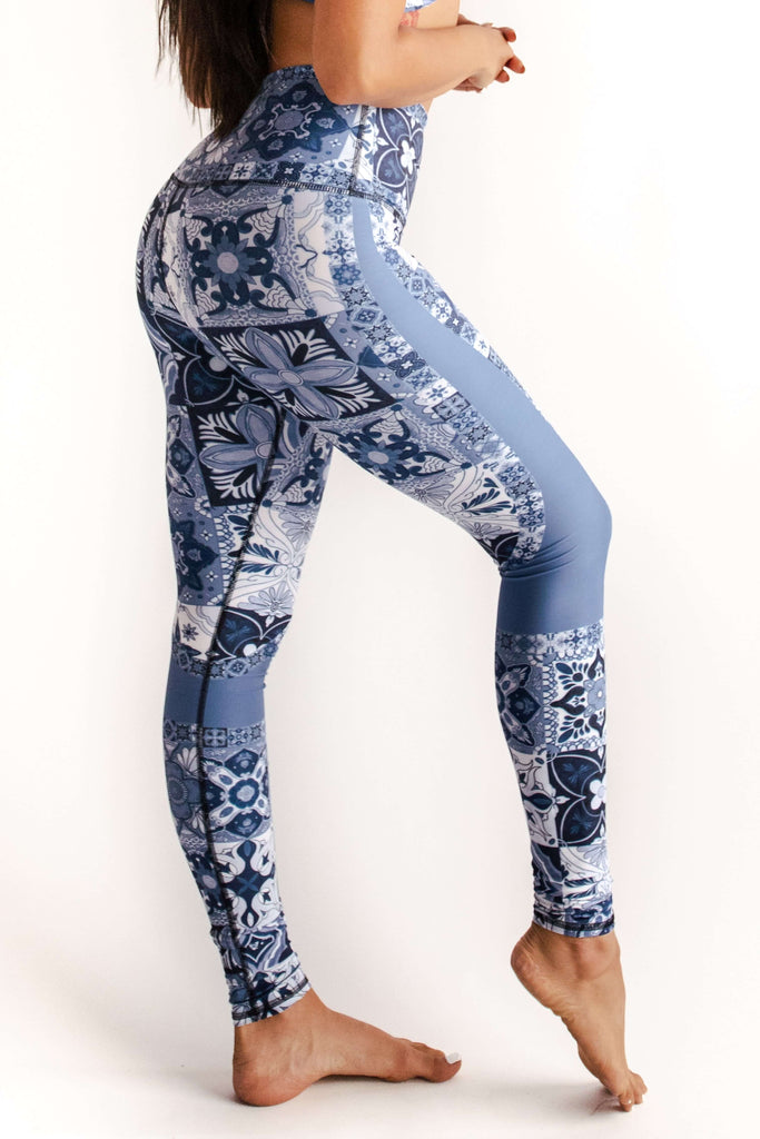 Mosaic In Blue Printed Yoga Leggings full