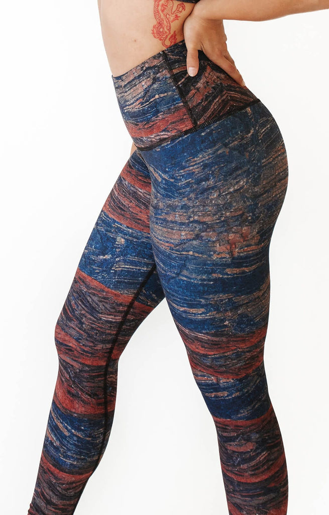 Pedra Printed Yoga Leggings Side