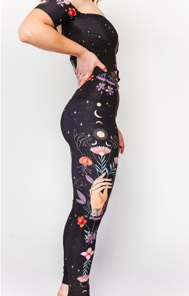 Celestial Timing Printed Yoga Leggings right