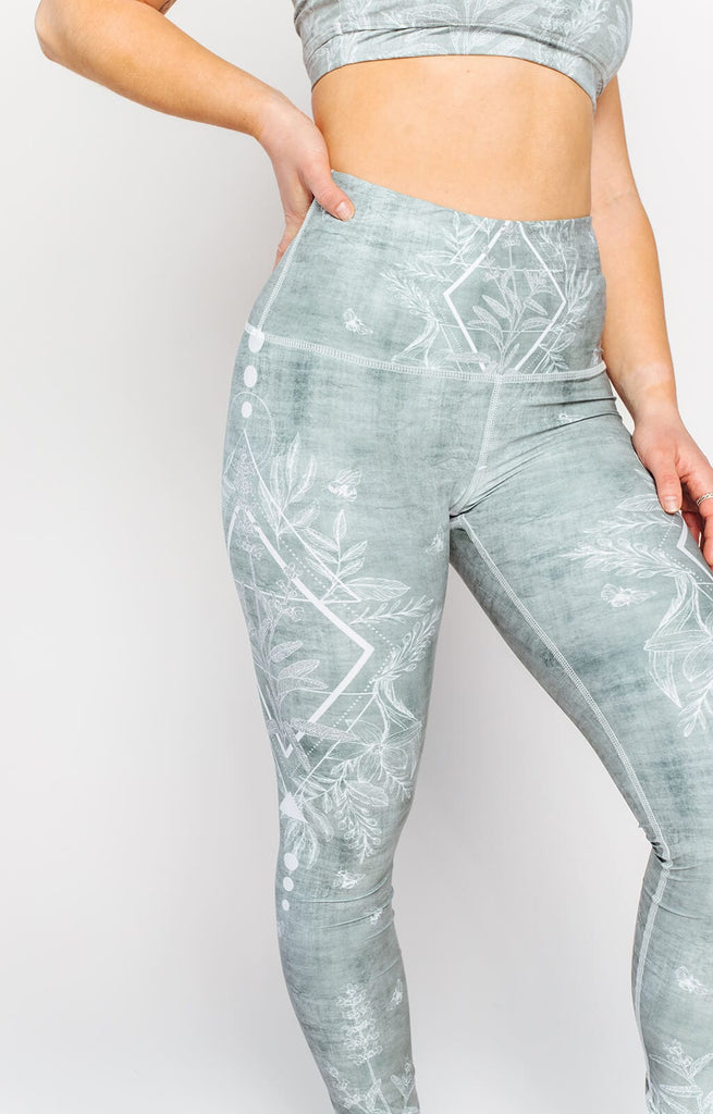 Pure Sage Printed Yoga Leggings close