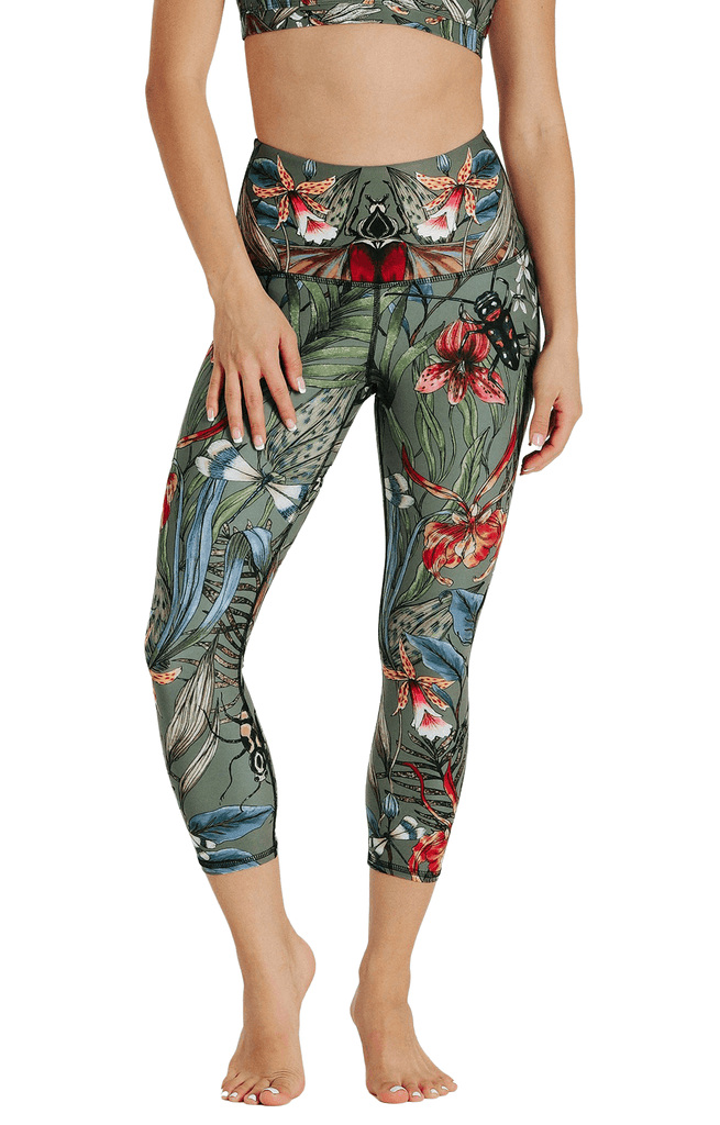 Green Thumb Printed Yoga Crops Front