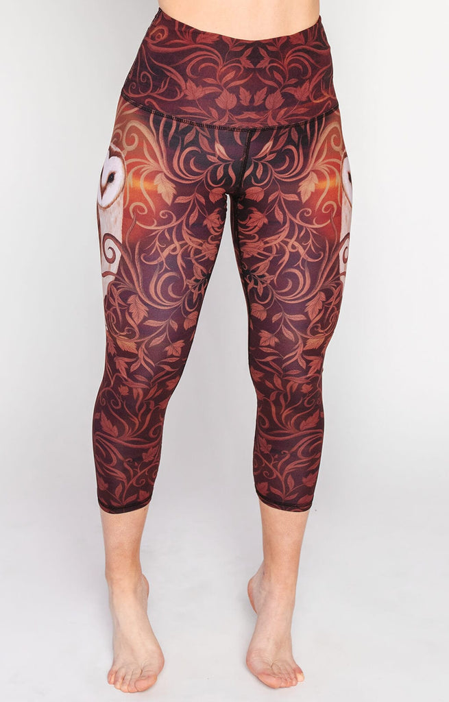 Wisdom Seeker Printed Yoga Crops front